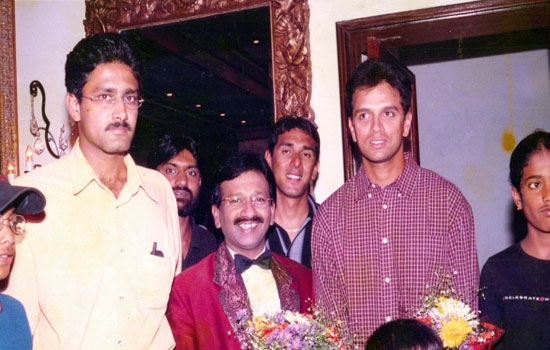 Magician Prasad with Cricket Players Anil Kumble & Rahul Dravid