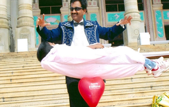 Performing Magic show on occasion of  WORLD HEART DAY  In front  of Vidhana Soudha.